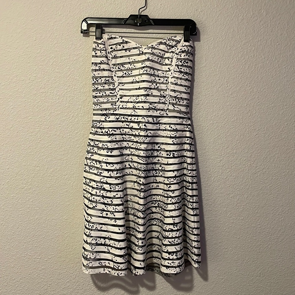 Parker Strapless Dress M